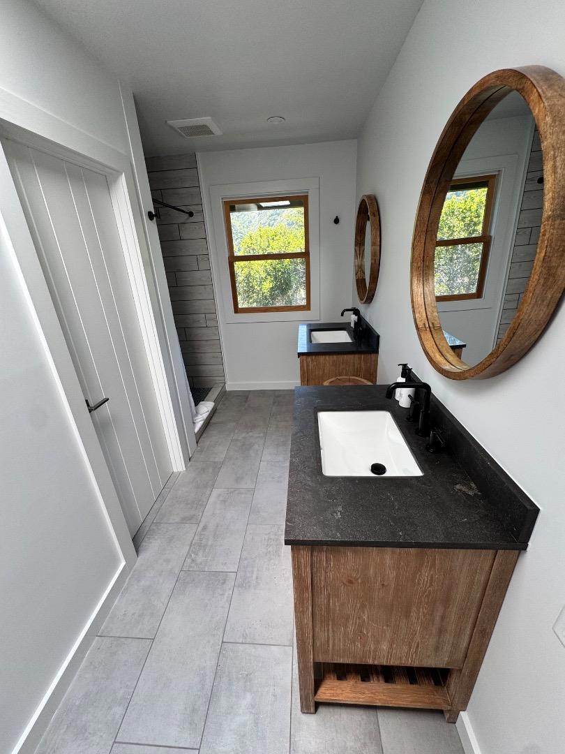 102 W Carmel Valley Road Property Photo 17