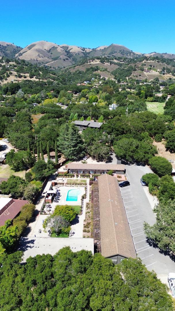 102 W Carmel Valley Road Property Photo 23