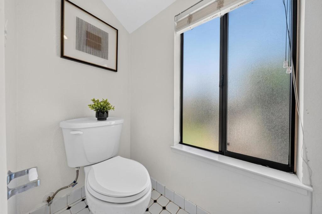 131 Union Avenue H Property Photo 31