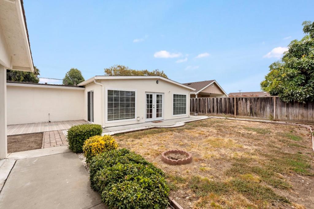 4143 Bullard Street Property Photo 26