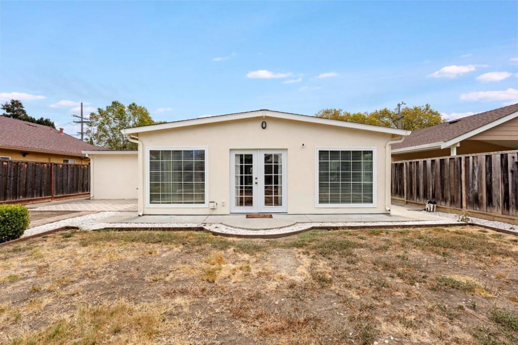 4143 Bullard Street Property Photo 27