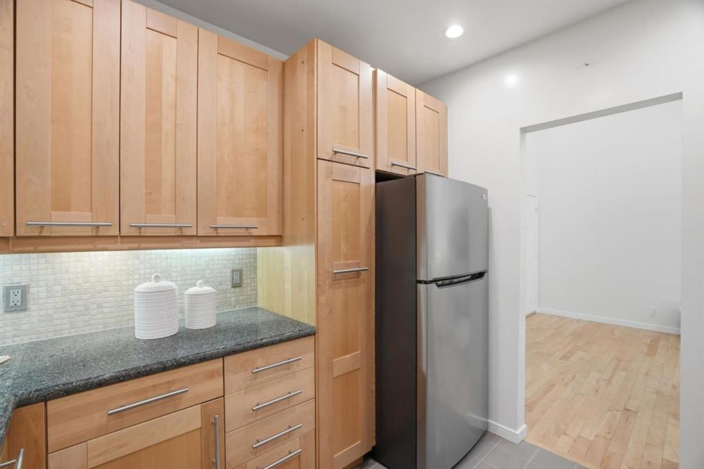 10977 Northseal Square Property Photo 10