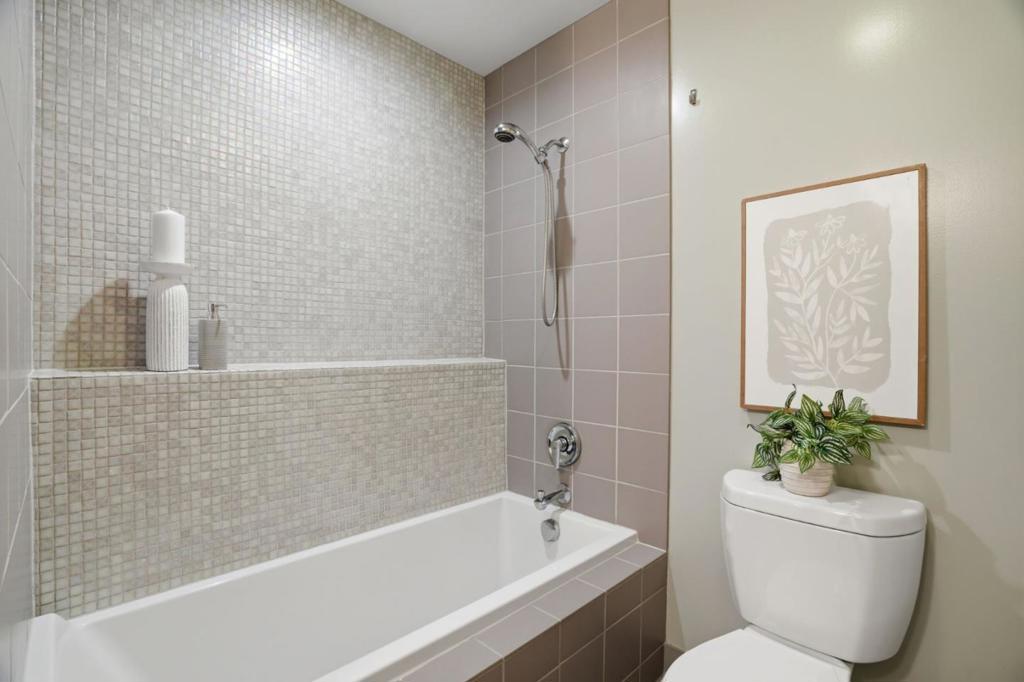 10977 Northseal Square Property Photo 15