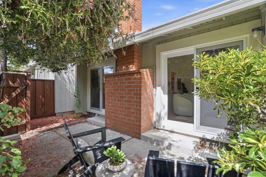 10977 Northseal Square Property Photo 21
