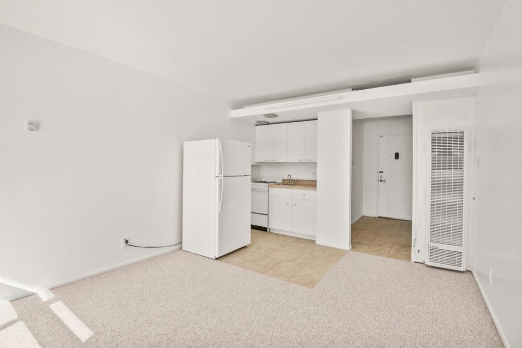 1775 Marco Polo Way Property Photo 9