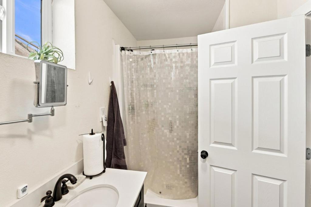 10095 Monterey Road Property Photo 28