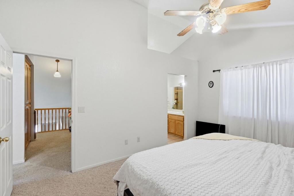725 Everest Street Property Photo 11
