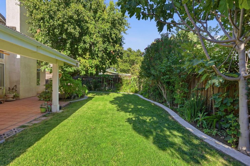 725 Everest Street Property Photo 18