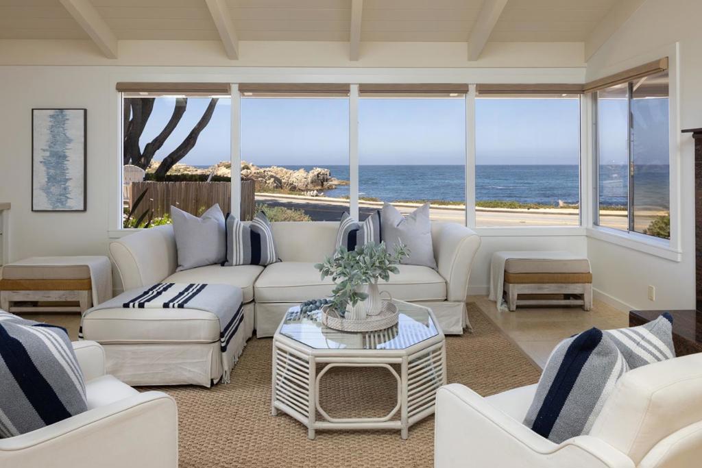 1209 Ocean View Boulevard Property Photo 3