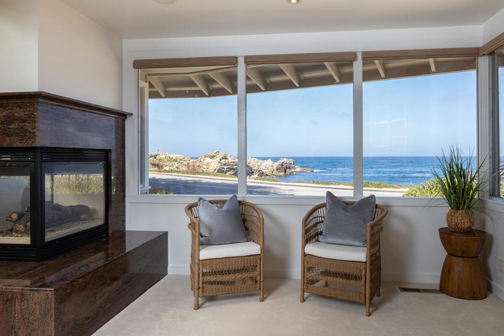 1209 Ocean View Boulevard Property Photo 5
