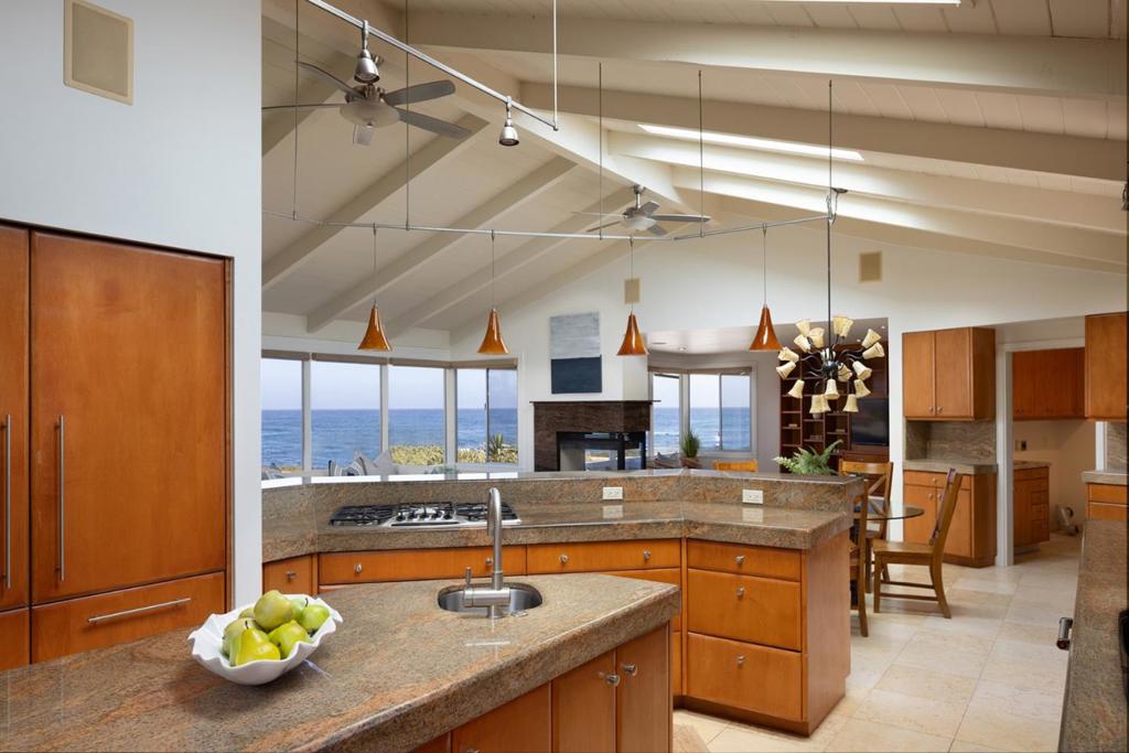 1209 Ocean View Boulevard Property Photo 10