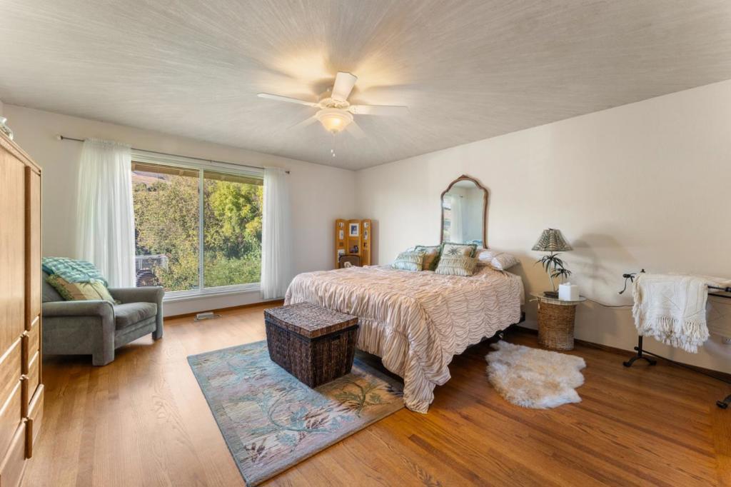11081 Enchanto Vista Drive Property Photo 18