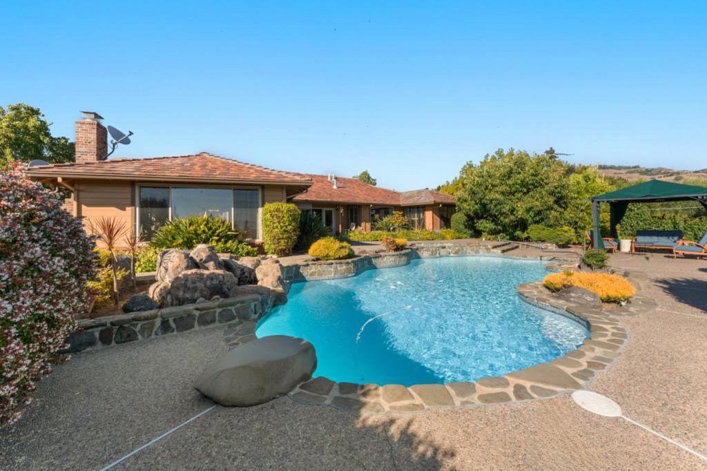 11081 Enchanto Vista Drive Property Photo 33