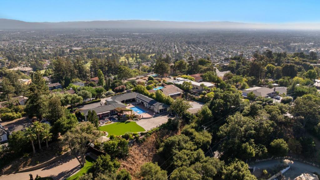 11081 Enchanto Vista Drive Property Photo 39