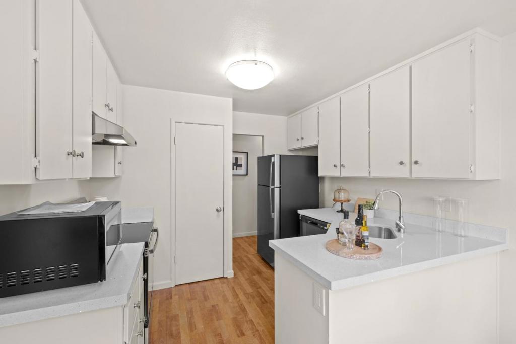 210 Damsen Drive Property Photo 15