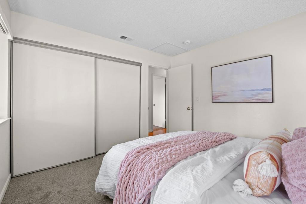 210 Damsen Drive Property Photo 37