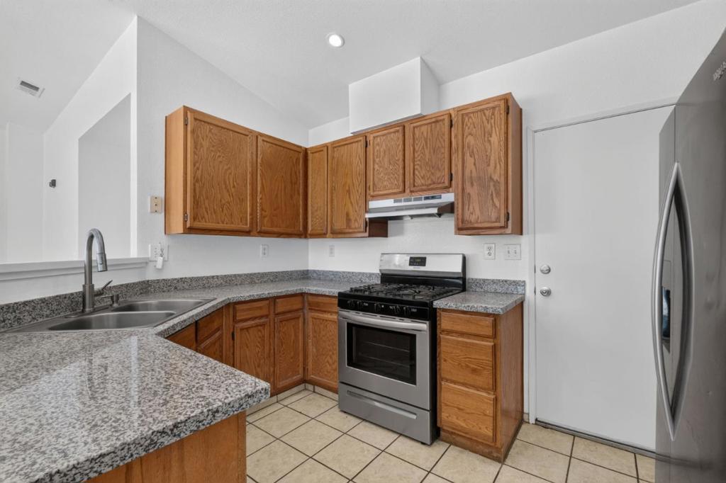 ML82056438 Property Photo 9