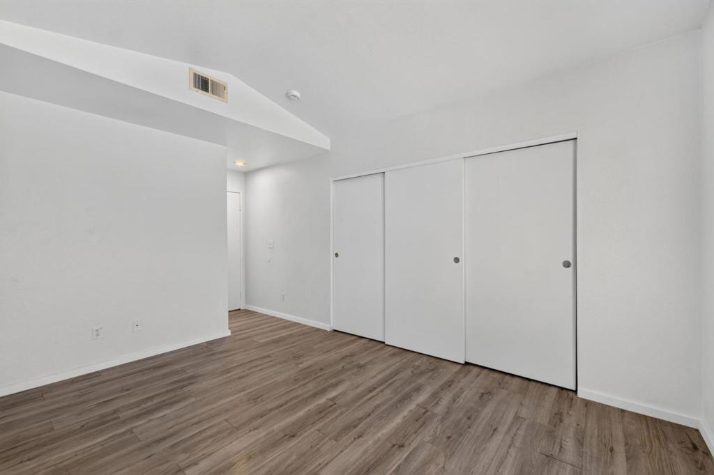 ML82056438 Property Photo 25