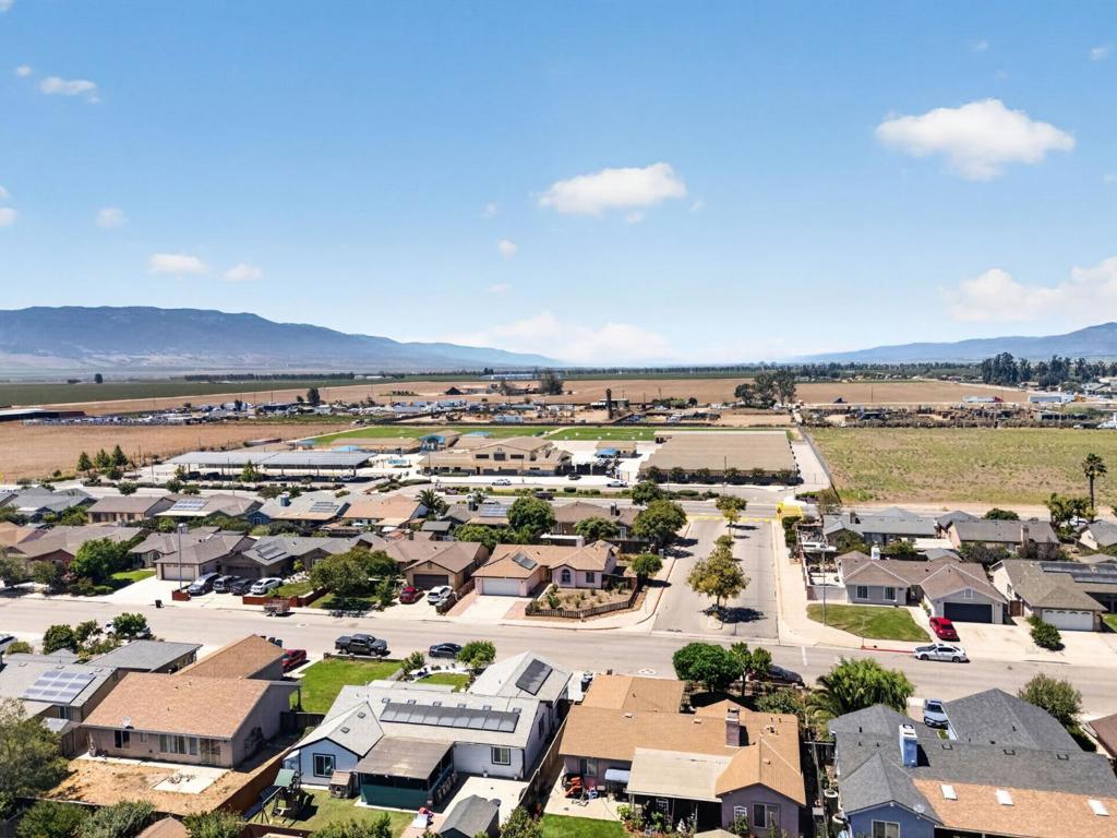 ML82056438 Property Photo 33