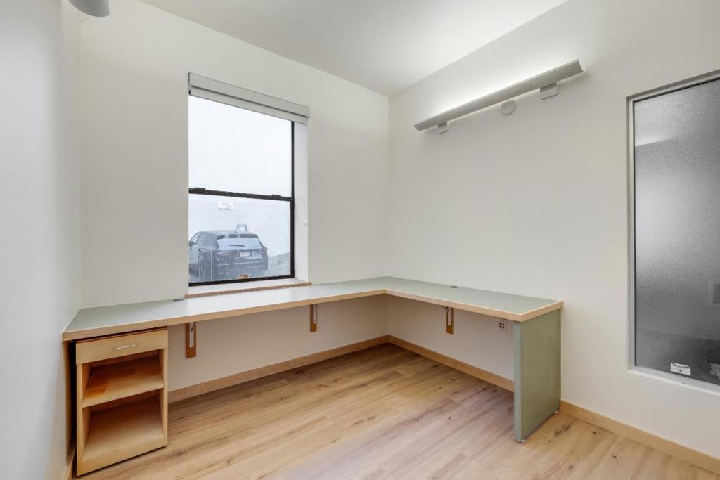 883 Sacramento Street Property Photo 13