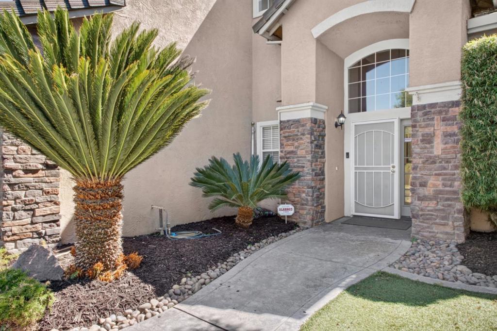 5409 Greco Lane Property Photo 4