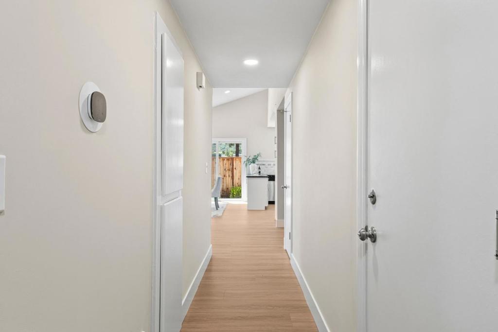 6448 Berwickshire Way Property Photo 33