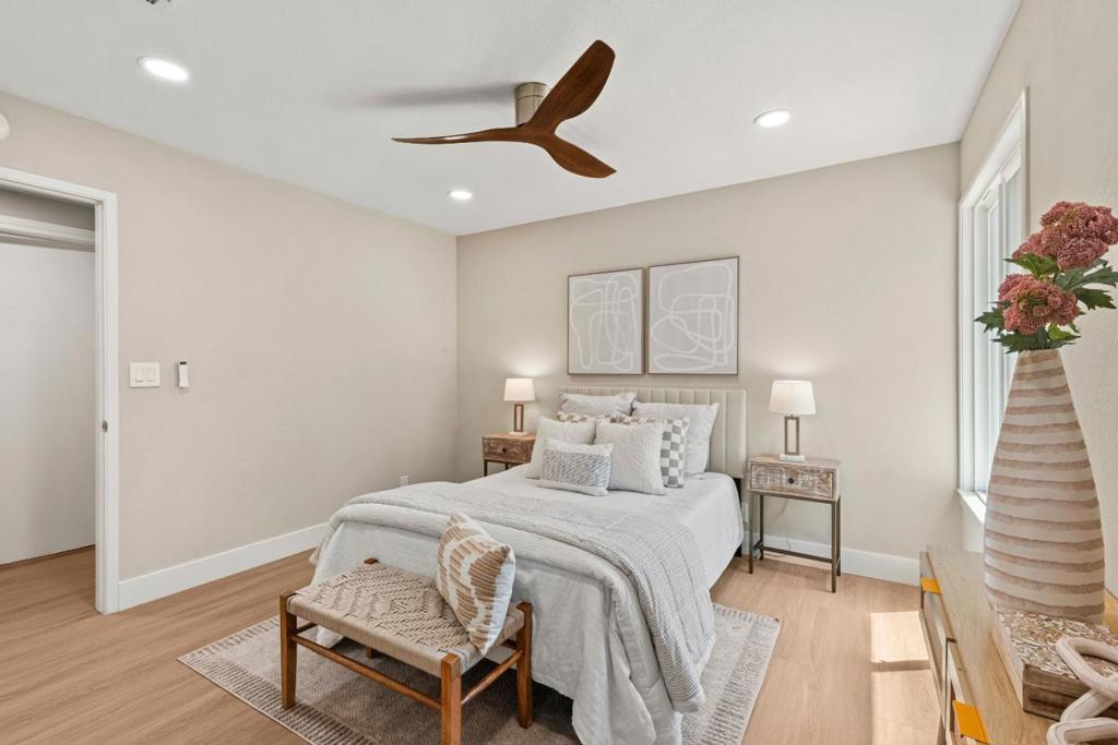 6448 Berwickshire Way Property Photo 37