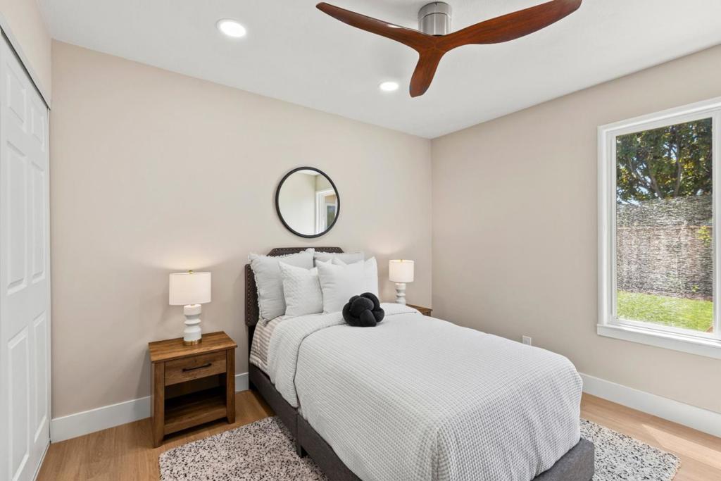 6448 Berwickshire Way Property Photo 38