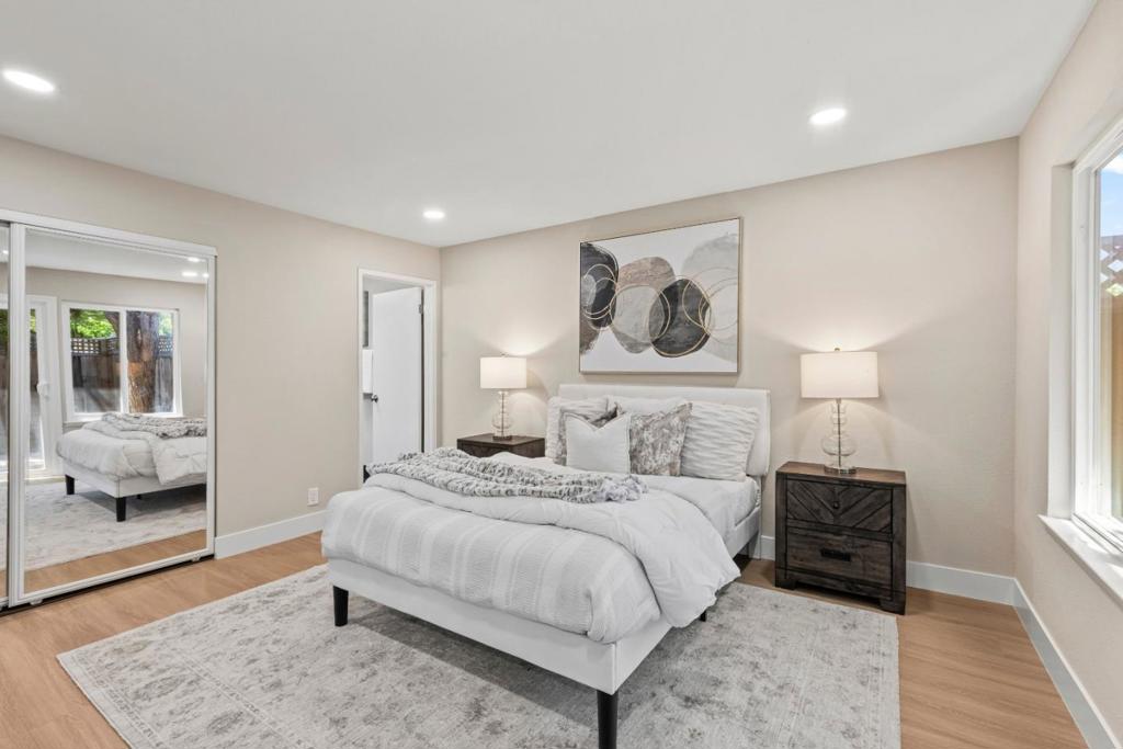 6448 Berwickshire Way Property Photo 40