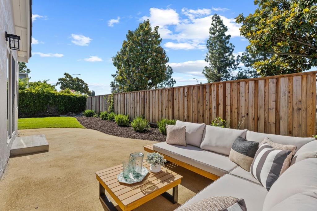 6448 Berwickshire Way Property Photo 44