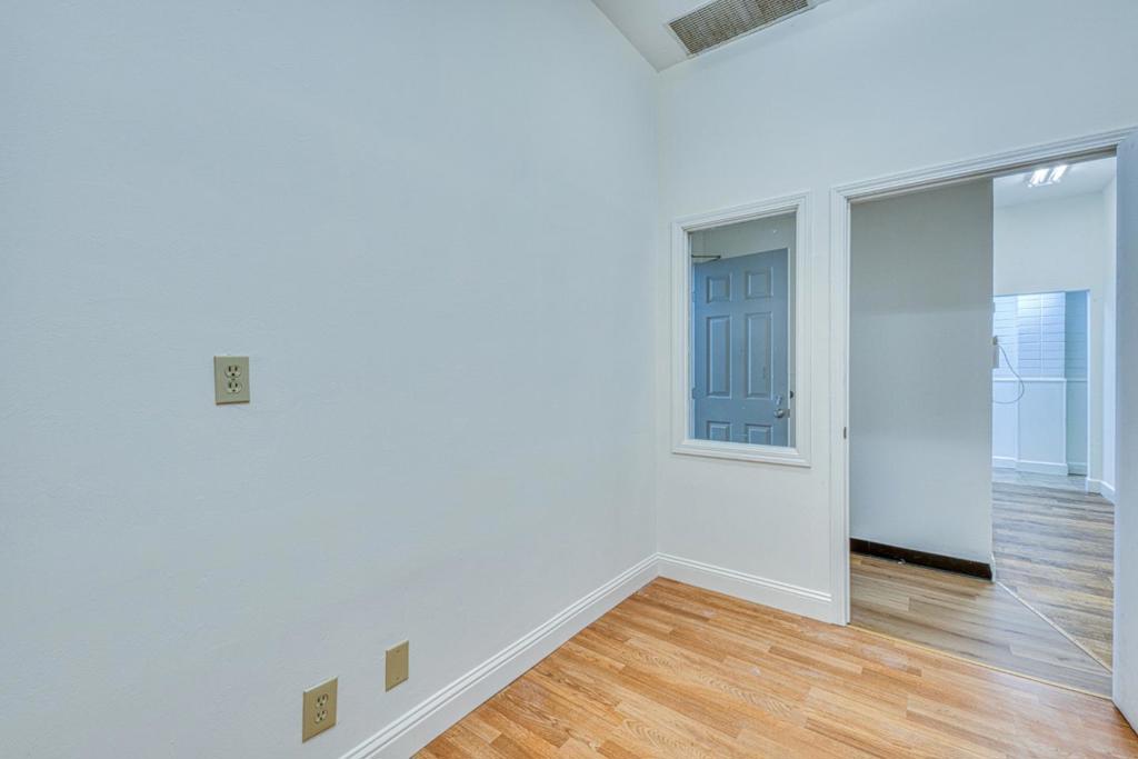 729 S Main Street Property Photo 17