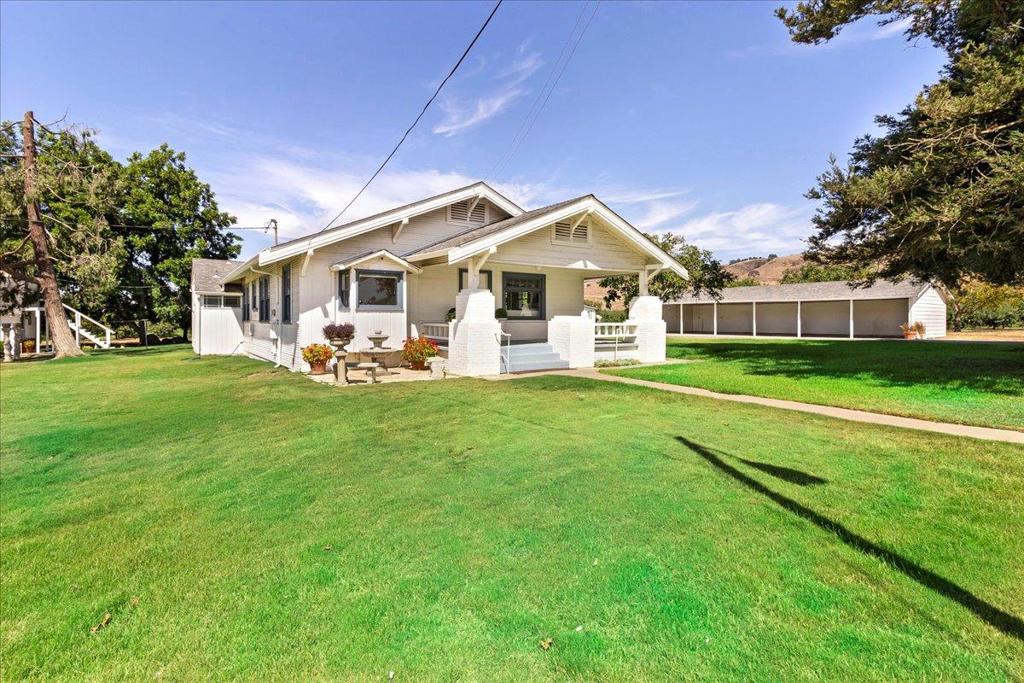 4125 Prunedale Avenue Property Photo