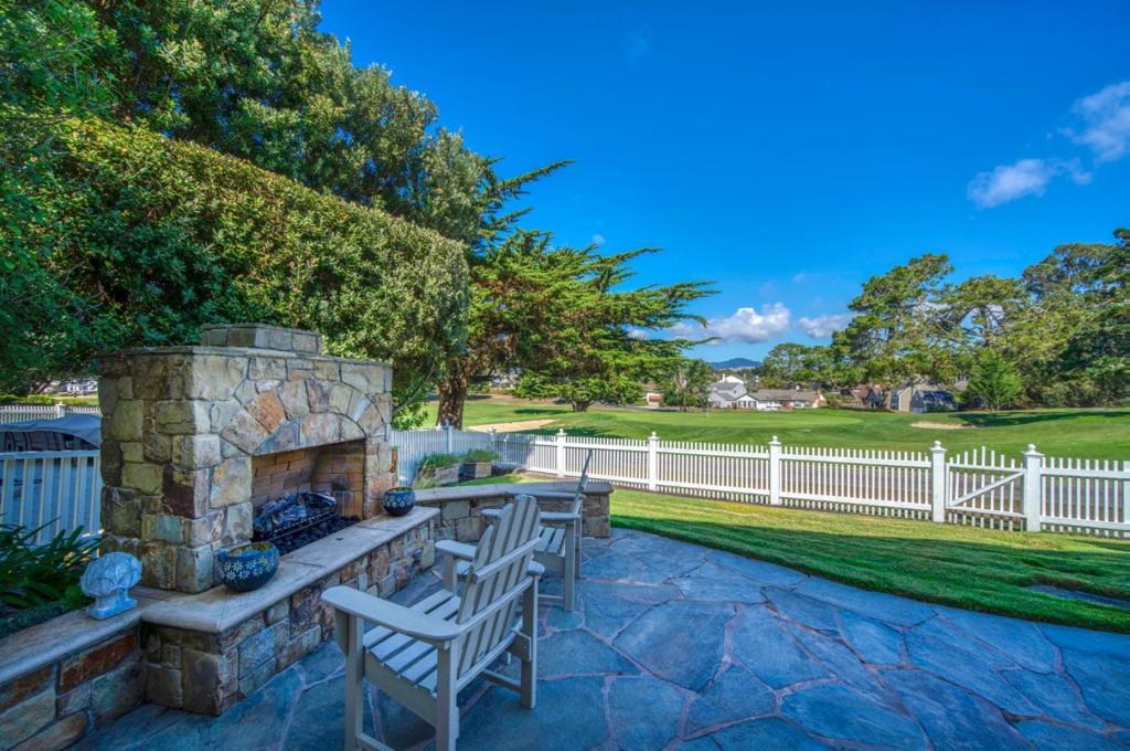 181 Turnberry Road Property Photo 1