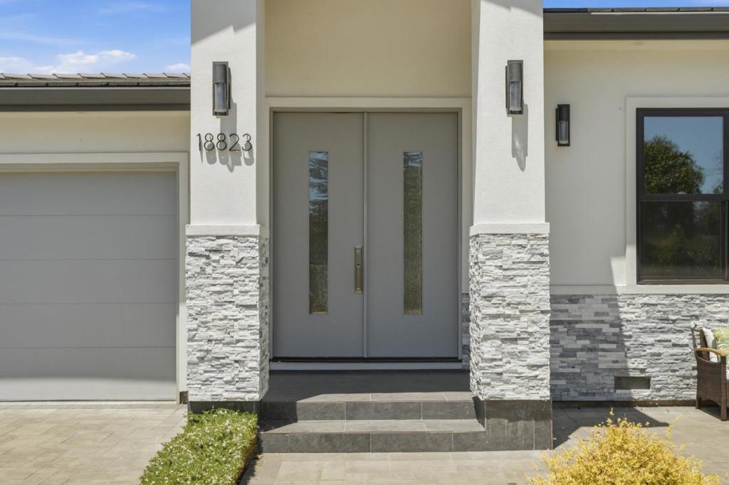18823 Casa Blanca Lane Property Photo 6