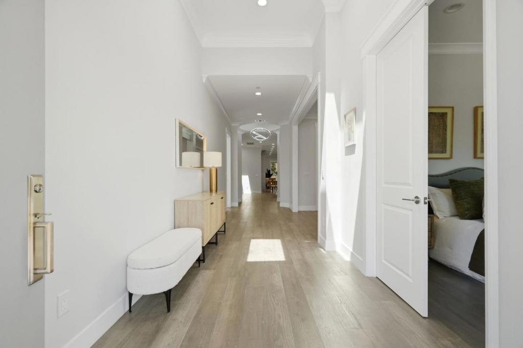 18823 Casa Blanca Lane Property Photo 7