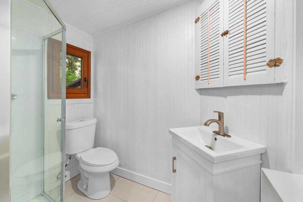14515 Big Basin Way Property Photo 27