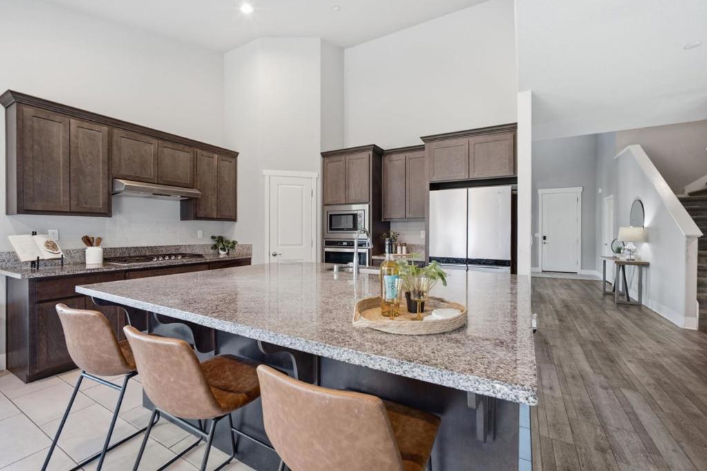 1258 Heavenly Circle Property Photo 14