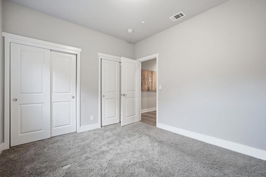 1258 Heavenly Circle Property Photo 22