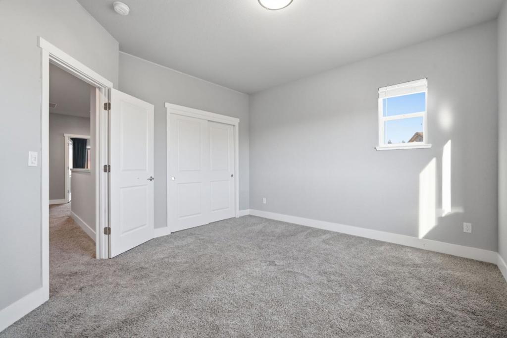 1258 Heavenly Circle Property Photo 24