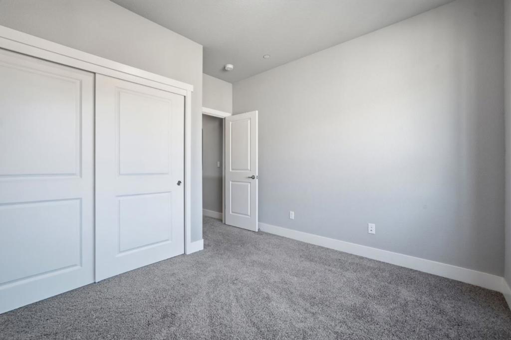 1258 Heavenly Circle Property Photo 34