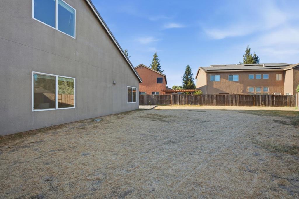 1258 Heavenly Circle Property Photo 39