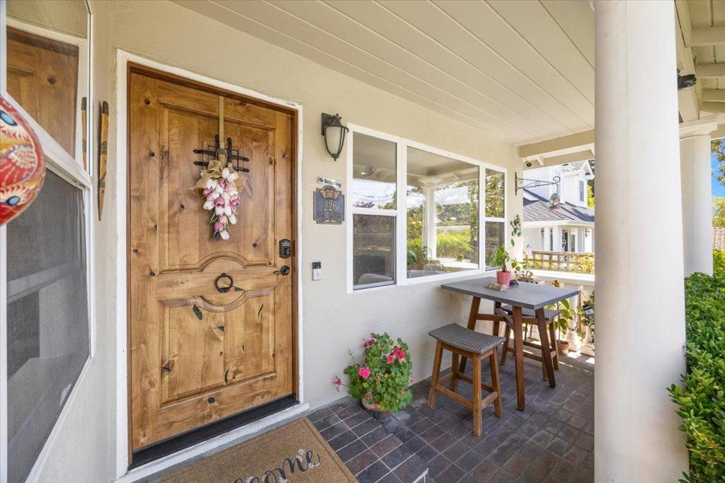 226 San Mateo Avenue Property Photo 4