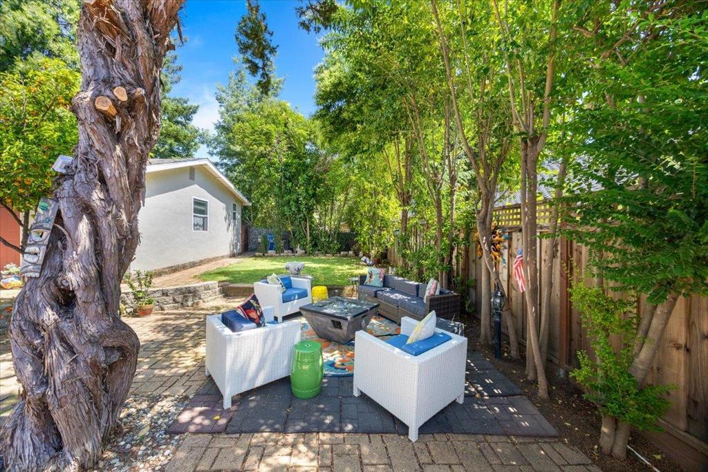 226 San Mateo Avenue Property Photo 34