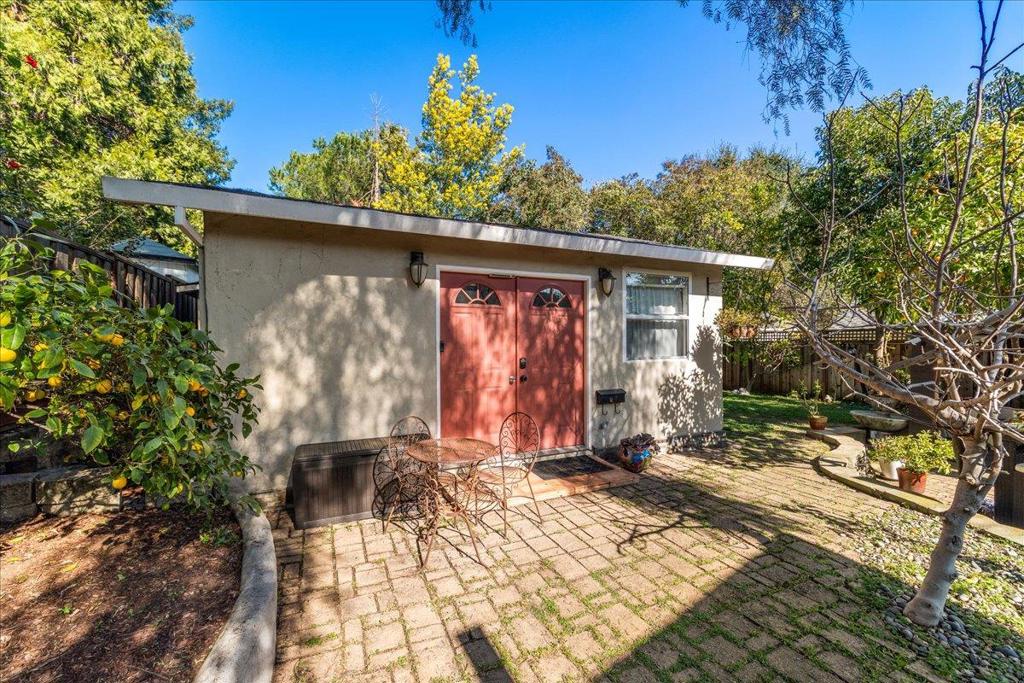 226 San Mateo Avenue Property Photo 35