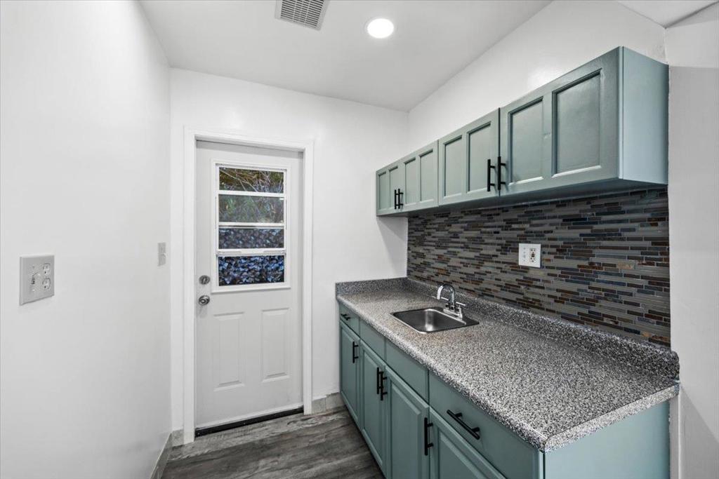 226 San Mateo Avenue Property Photo 45
