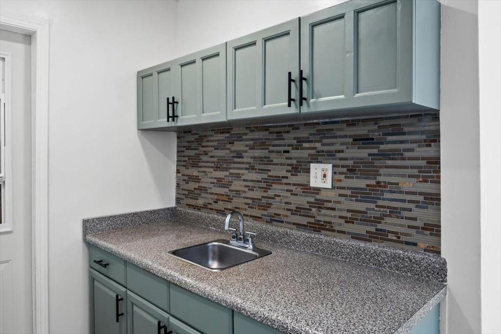 226 San Mateo Avenue Property Photo 46