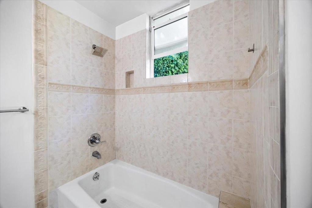 226 San Mateo Avenue Property Photo 50
