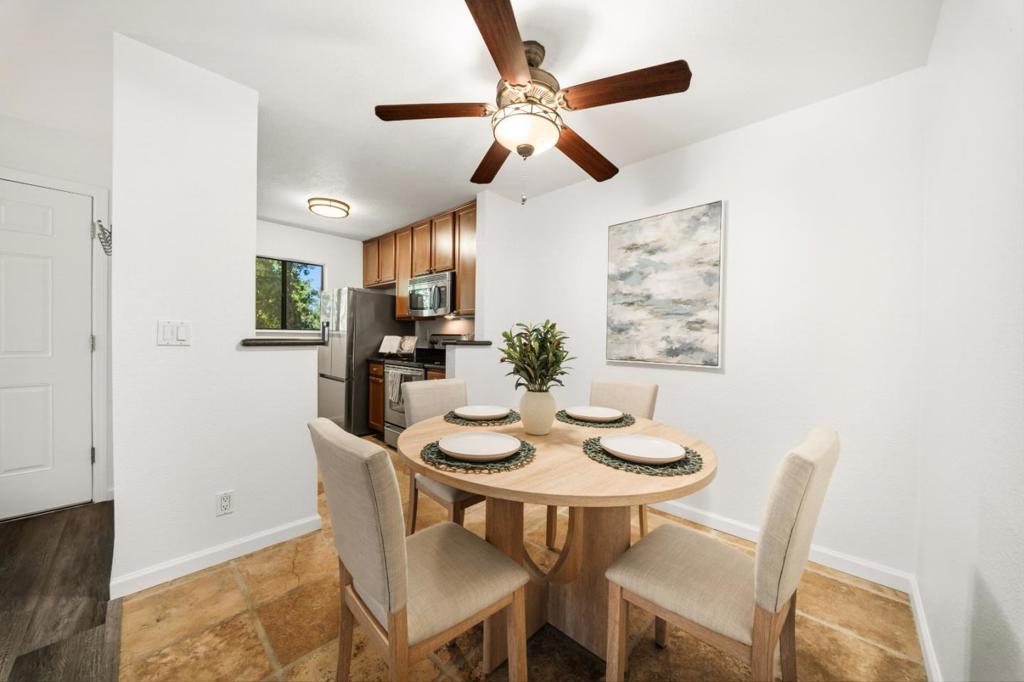 872 Catkin Court Property Photo 13