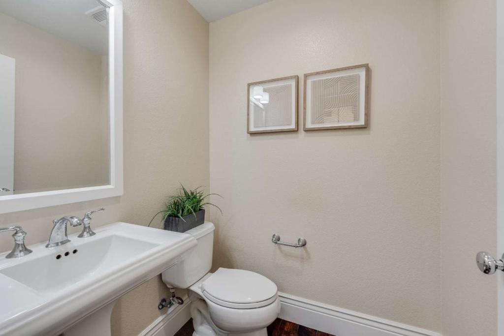 90 Castillo Lane Property Photo 8