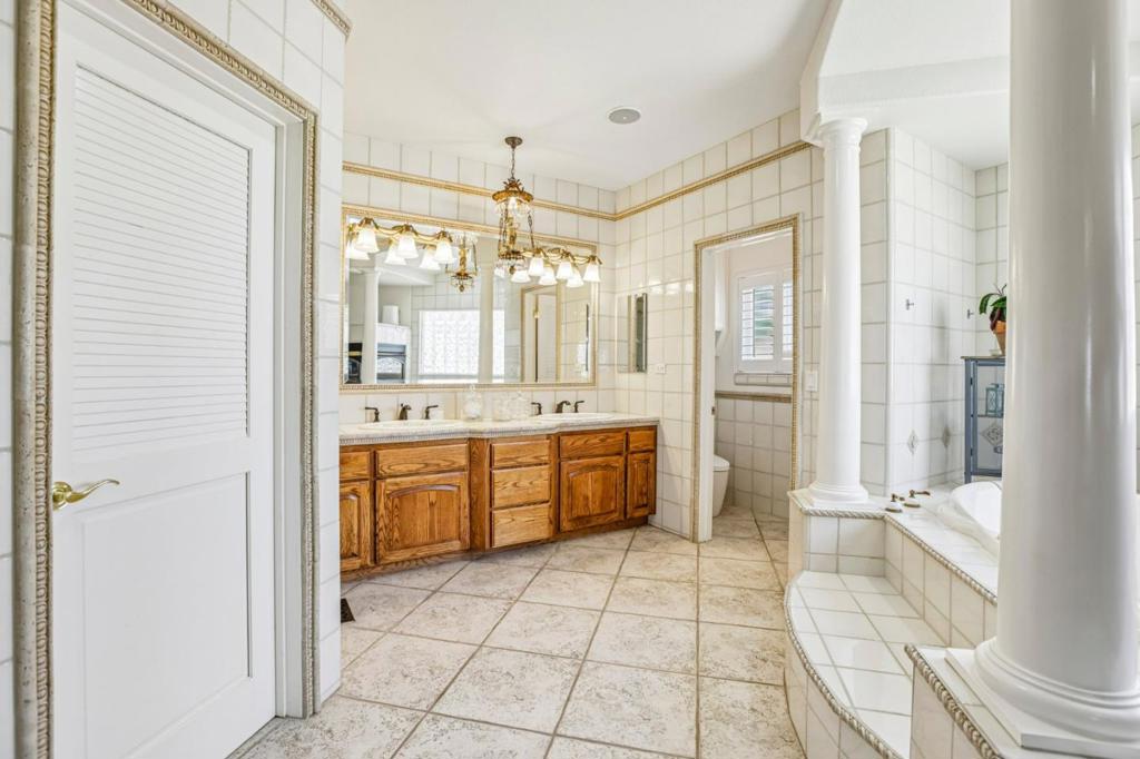 1515 S Ridgemark Drive Property Photo 25